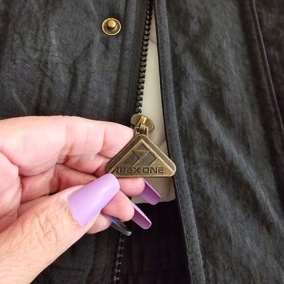 Men's Authentic ProLine By Apex One Vintage NFL Denver Broncos Jacket Size S - Picture 9 of 13